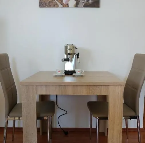 Castil Apartment Bol